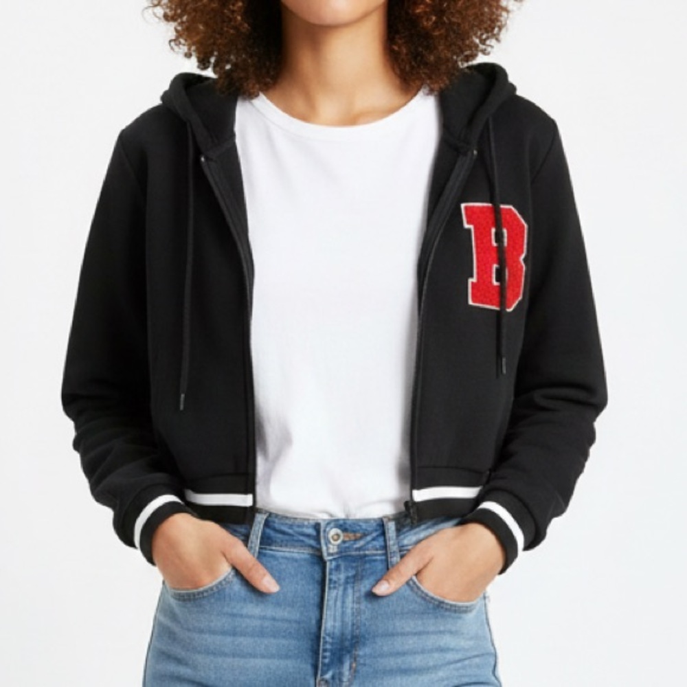 Trendy Black Cropped Zip-Up Hoodie | Varsity 'B' Patch Y2K Athleisure